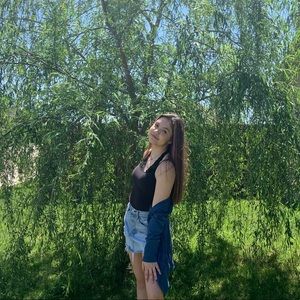 Meet your Posher, Randi